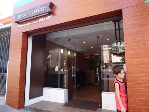 一ヶ月ほど前にオープンした焼ケーキ屋さん