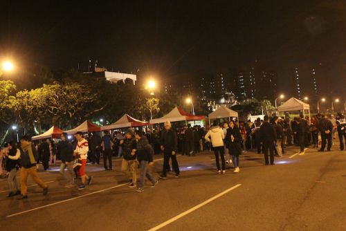 国旗掲揚式典の入口