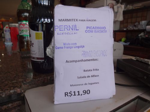 レストランに置かれたマルミテックスのメニュー表