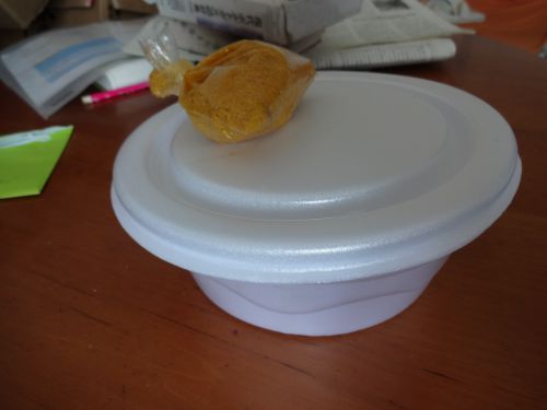 食べる前のマルミテックス