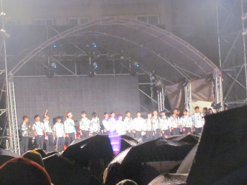 建國中學生徒会が行った最後のあいさつより