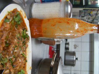 清涼飲料水の瓶をフタ付きで再利用