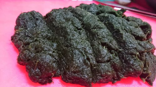 軽く絞って切ってみた状態