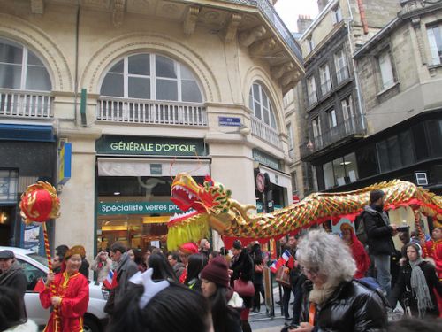 ２時間半にわたるパレードは見応え満載