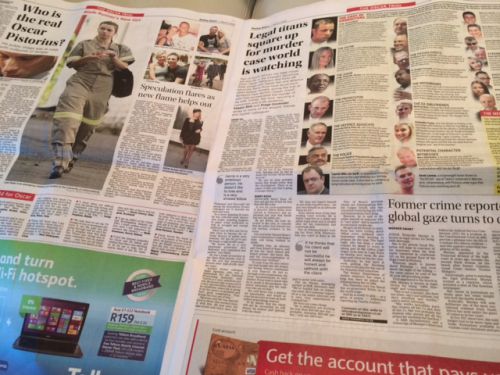 新聞には、ピストリウスの無罪を信じる世界中の人たちからのコメントも寄せられていました