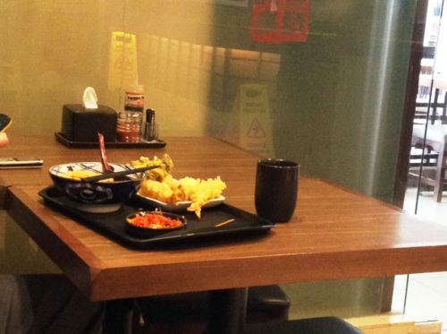 インドネシア人は揚げ物が大好き！