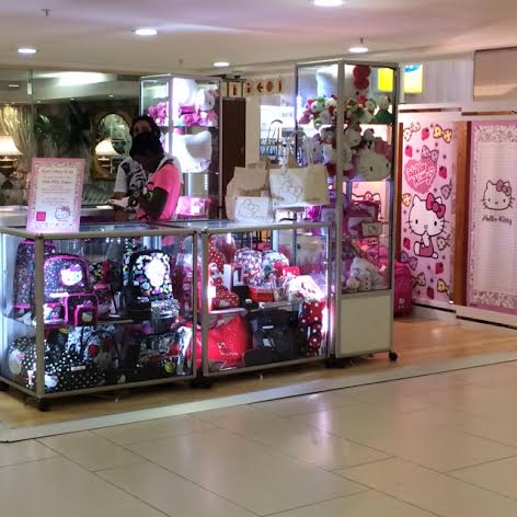 南アフリカでも、キティちゃんは人気です。