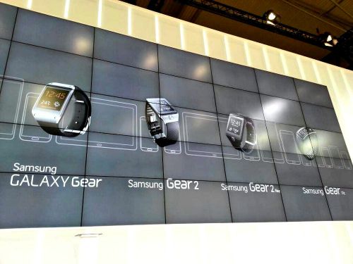 Samsungのスマートウオッチ　「Galaxy Gear」5タイプある