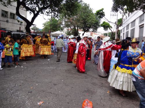 ボリビアコミュニティーのカーニヴァル