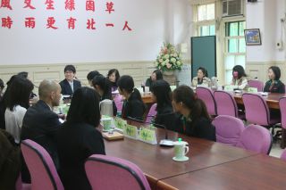 会場に戻り、学務担当の先生を交えての質疑応答