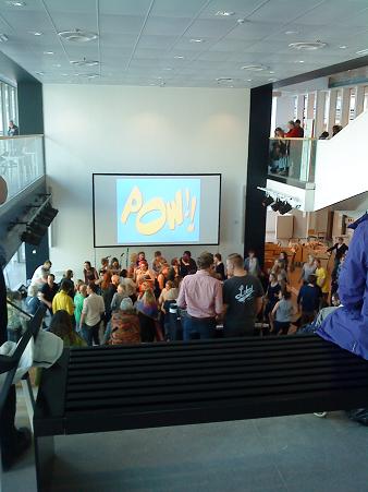 4月23〜27日の間のオープニングイベント、音楽演奏などがありました