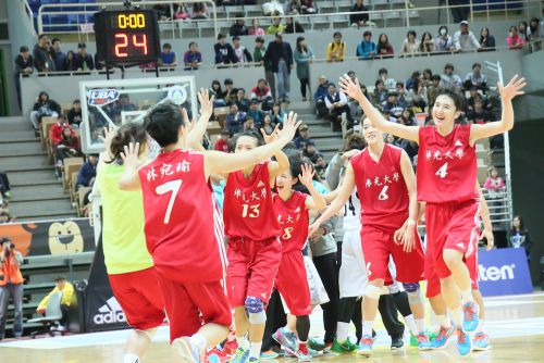 決勝戦終了後の様子