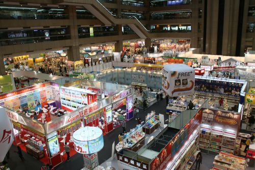 会場を上から撮影