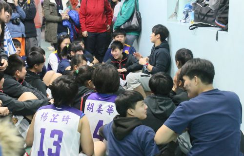 最後のミーティングは笑顔満開