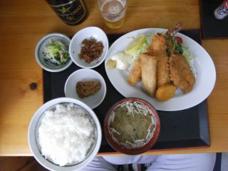 ミックスフライ定食