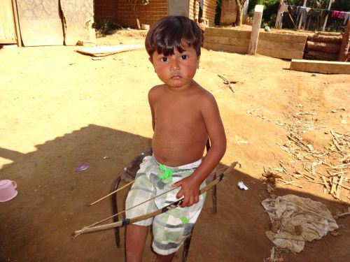 グアラニ族の子ども