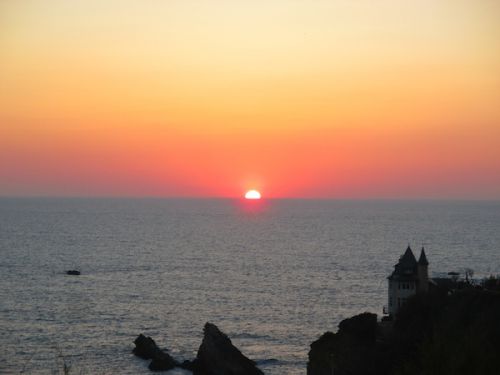 ビアリッツといえば、サーフィンビーチ！