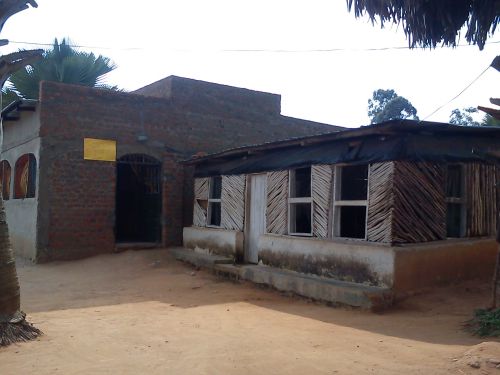 この街で最も一般的なバー