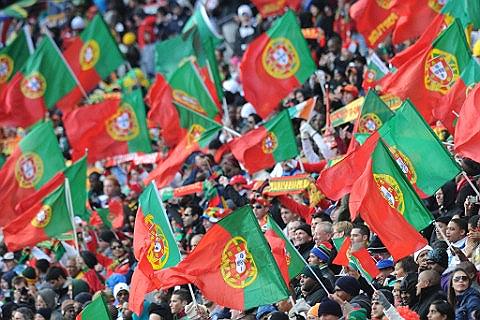 サポーターも一丸となって応援