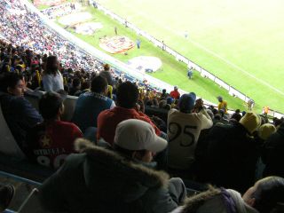 何万もの観客が心を一つにして。。。