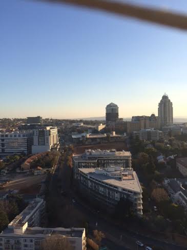 日本人も多く住むサントン方面の景色