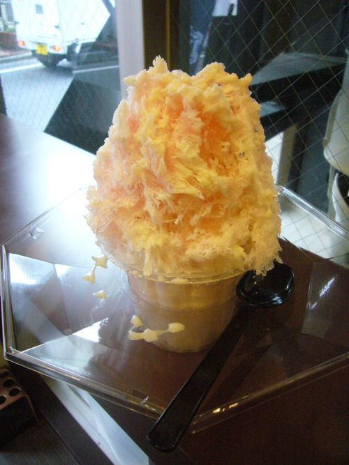 大人イチゴ。受け皿に注目！