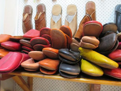 観光客向けのお店で販売されていたバブーシュの山！