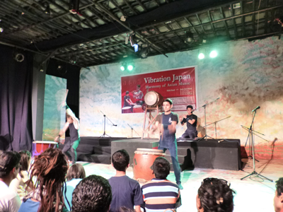 響バンド、渾身の連打！！！