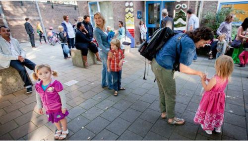 いつもながらの下校時風景。