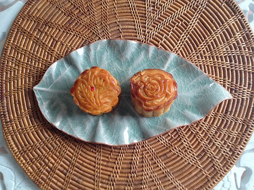 私が買った直径４センチ程度の可愛い月餅