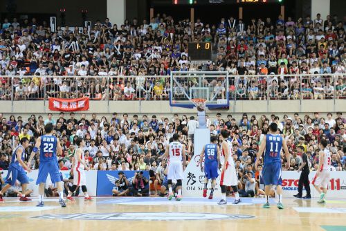 決勝の台湾ブルーVS韓国のウルサン現代モバイルより