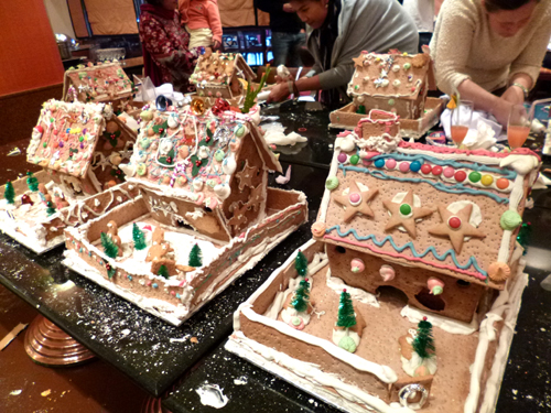 色とりどりのお家ができあがりました！！