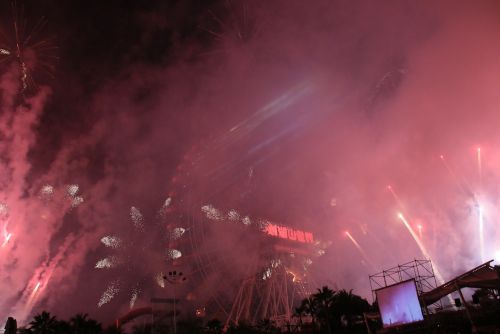 観覧車以外からも花火が