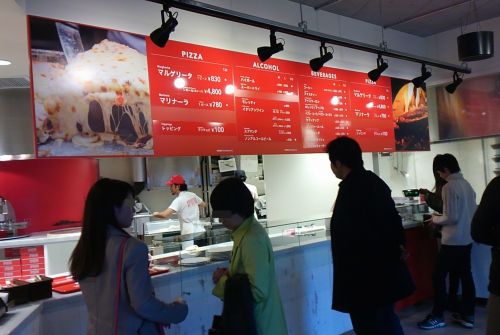 こちらで注文します。メニューはシンプル。