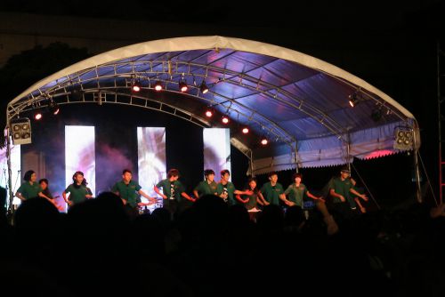 男子生徒の北一女の制服姿も実現