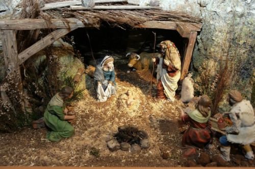 スペインではツリーよりもベレン（Belén）の方がクリスマスの飾りつけの主役を担っています。 