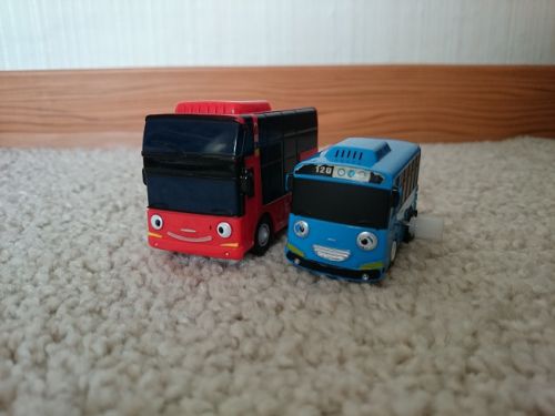 多くの子ども（特に男の子）がタヨ関連のおもちゃを持っています