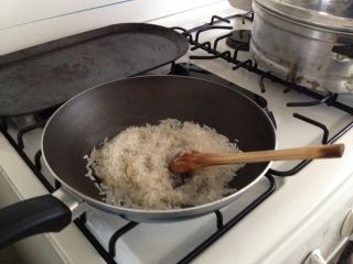 ひたひたになるほどの油！これがウマさの秘密！