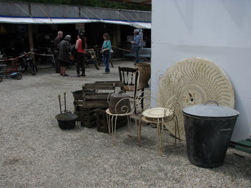 置き方や見せ方が自然（大雑把?)すぎる、それもフレンチスタイル