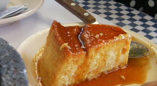 こちらはステーキ屋さんの「暫定２位」フラン。