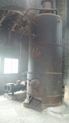 建物は普段は施錠されています