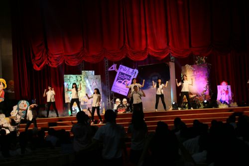 オープニングのダンス