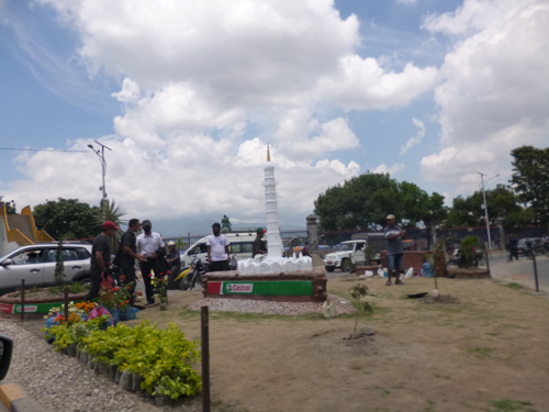 再建推進派でしょうか？