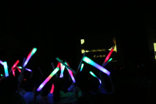 このライトは……