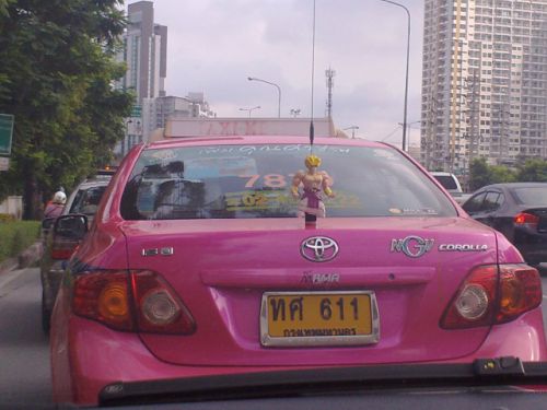 デコとしてはシンプルな部類