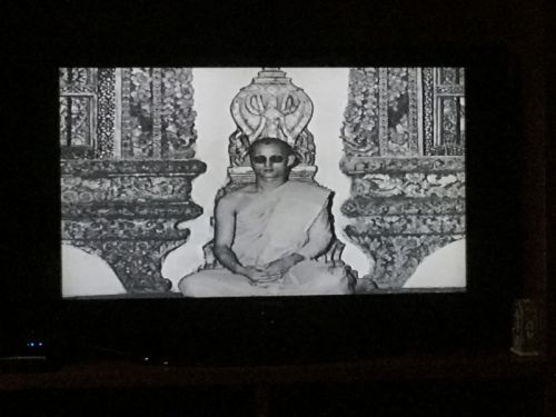 国王の軌跡を追う番組が流れました（テレビの画像を撮ったものです）