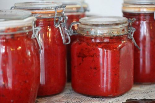 ミキサーにかけ、ペースト状にした｢マッサ｣。