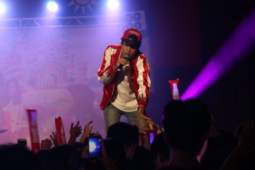 陳零九（チェン・リンジョウ）