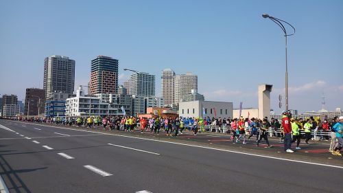 ランナーがどこまでも続きます。