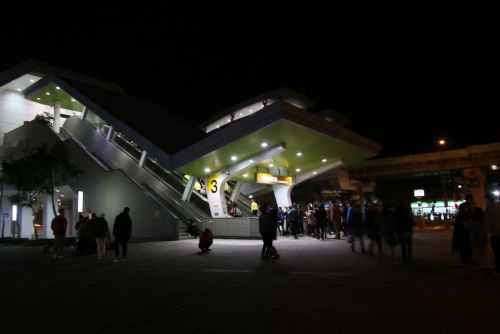 美麗華百樂園の斜め向いにあるMRT劍南駅